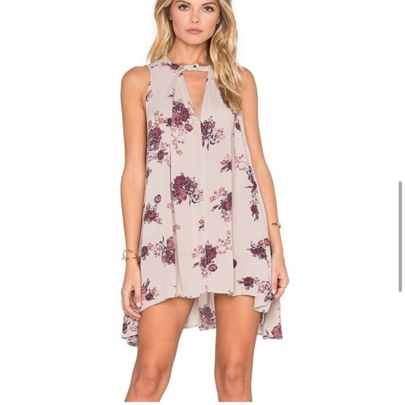 Free People Tree Swing Tunic Dress Washed Stone
Floral Combo Size X-Small - Picture 7 of 7